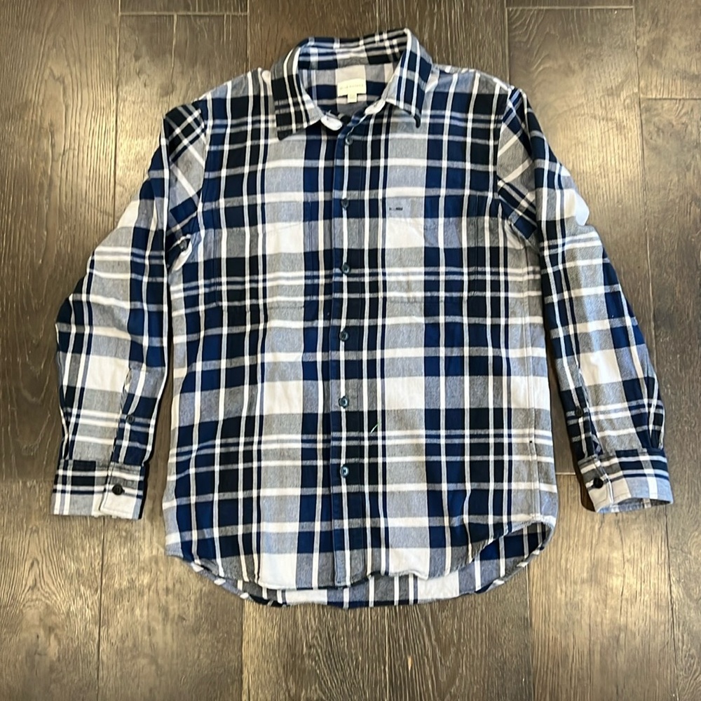 Club Monaco navy and grey flannel. Men’s medium. Like new.